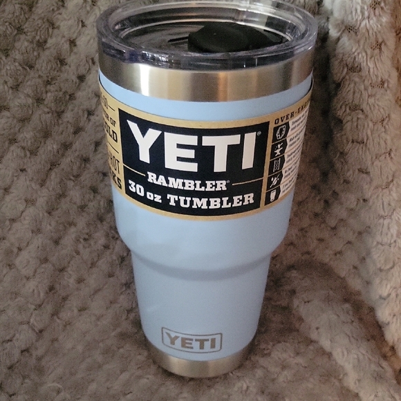 YETI Rambler 30 oz Tumbler - Light Blue - Picture 3 of 8
